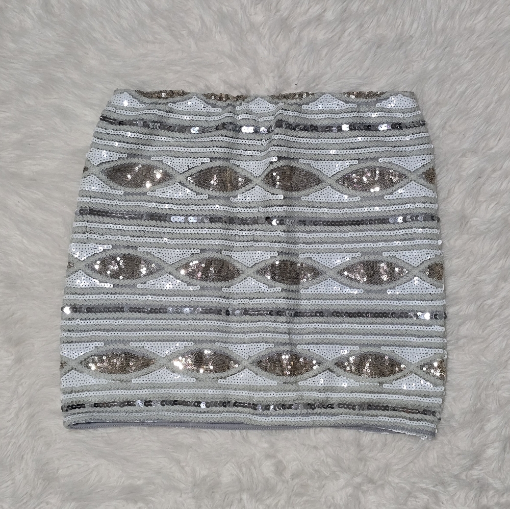 English Rose Silver and Gray Sequin Mini Skirt